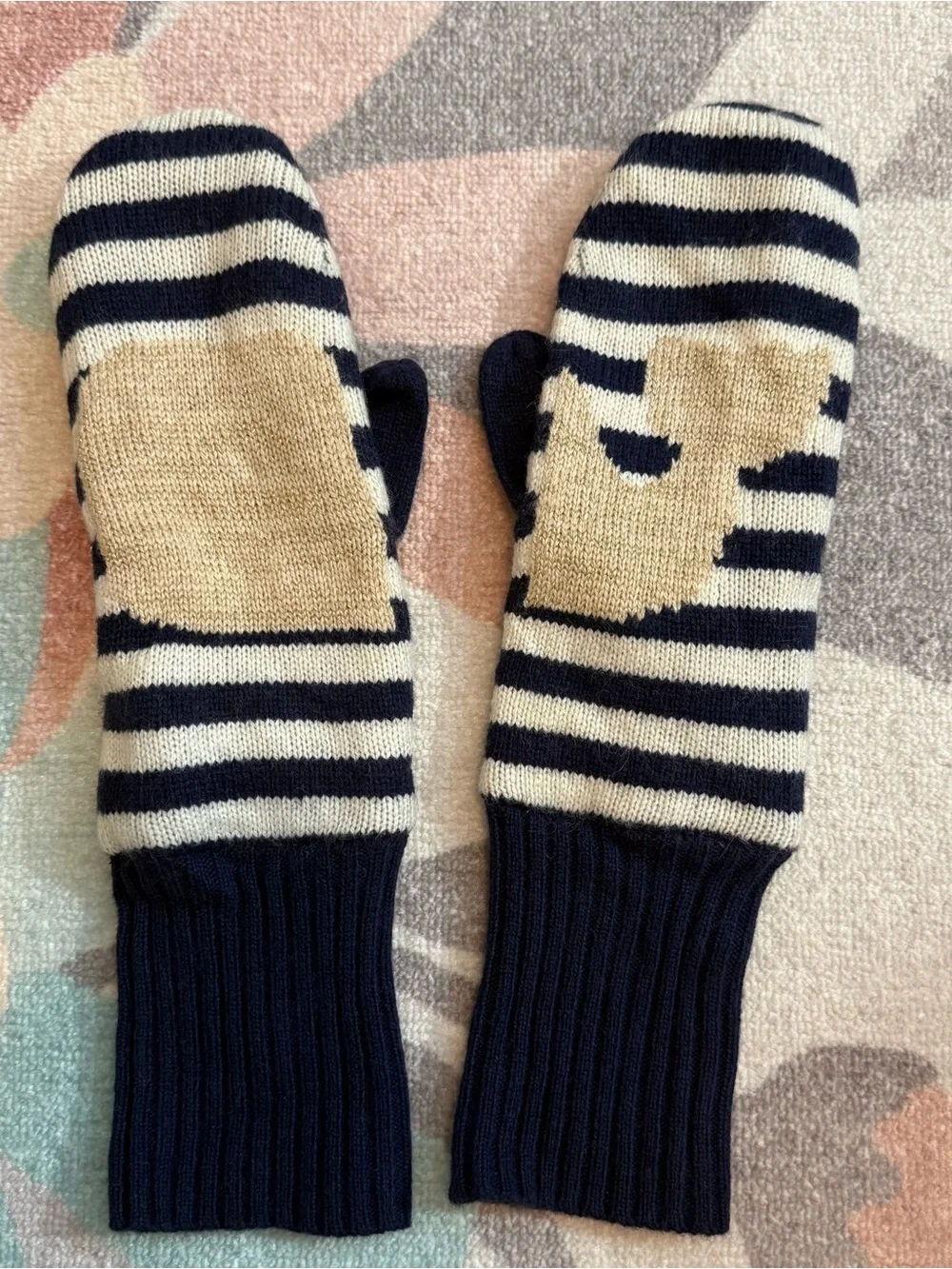 Vineyard Vines Whale Mittens - Navy and White Striped